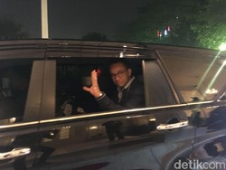 Perayaaan Tahun Baru 2018 Usai, Anies Tinggalkan Balai Kota