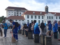Awali 2018 dengan Bersih-bersih Kota Tua