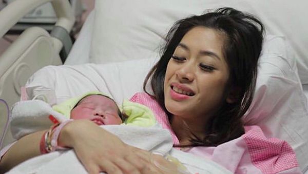 Foto: Cantiknya Baby Gaia, Putri Pertama Ibas dan Aliya Rajasa