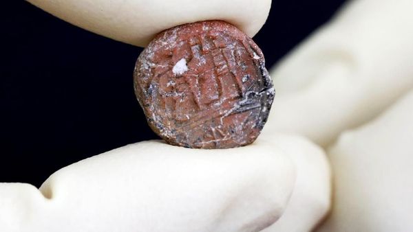 Foto: Israel Tegaskan Yerusalem Ibukotanya Lewat Stempel 2.700 Tahun