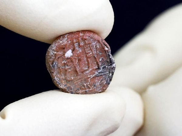 Foto: Israel Tegaskan Yerusalem Ibukotanya Lewat Stempel 2.700 Tahun