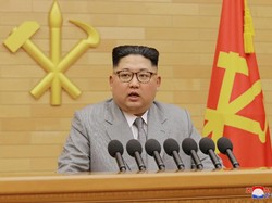 Makna Setelan Jas Abu-abu Muda Kim Jong-Un di Pidato Tahun Baru