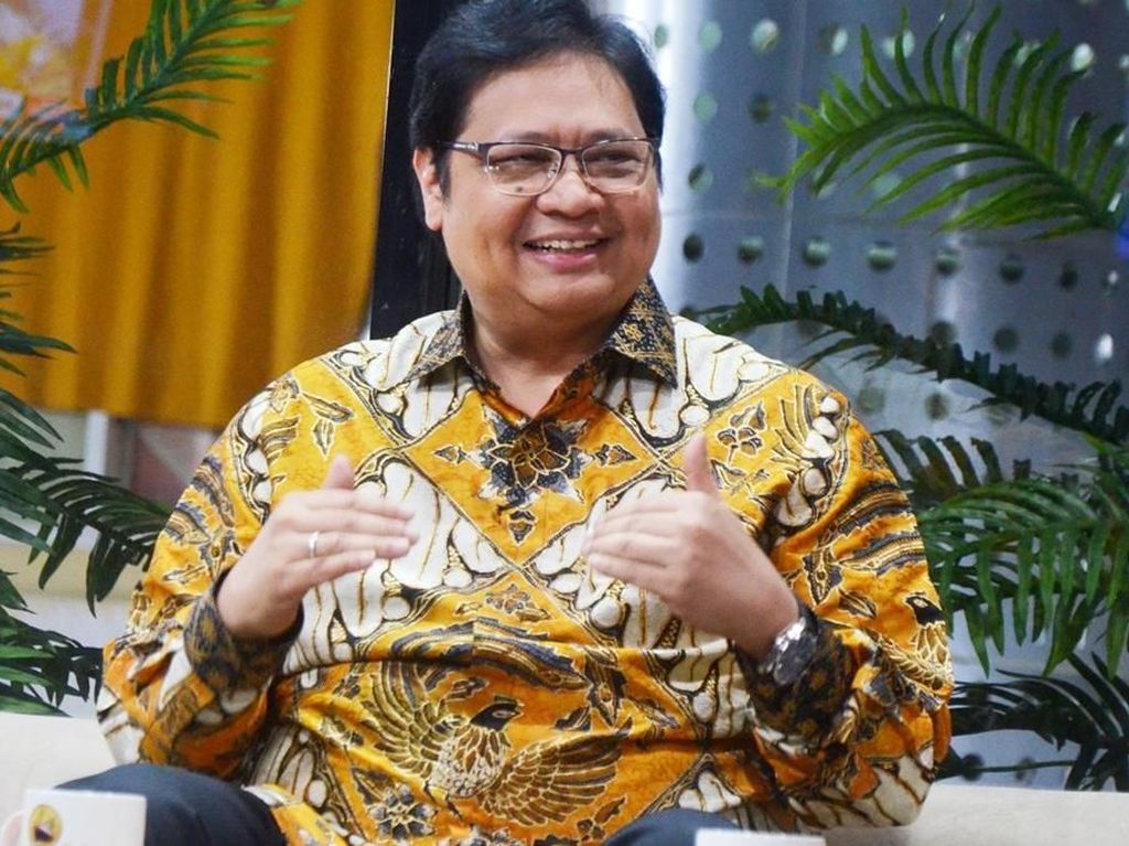 Menperin Rapat Bahas Komponen Lokal di Kantor Luhut, Ini Hasilnya Menperin Rapat Bahas Komponen Lokal di Kantor Luhut, Ini Hasilnya