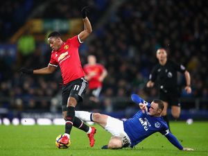 Everton vs MU Tanpa Gol di Babak Pertama
