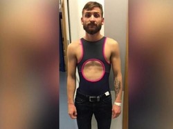 Pakai Baju Renang Wanita, Pria Ini Curi 53 Ponsel Sehari