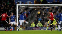 Setelah bermain imbang tanpa gol di babak pertama, MU memecah kebuntuan lewat Anthony Martial di menit ke-57 (Andrew Yates/Reuters)