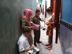 Antisipasi Urbanisasi di Surabaya, Petugas Kecamatan Gelar Razia