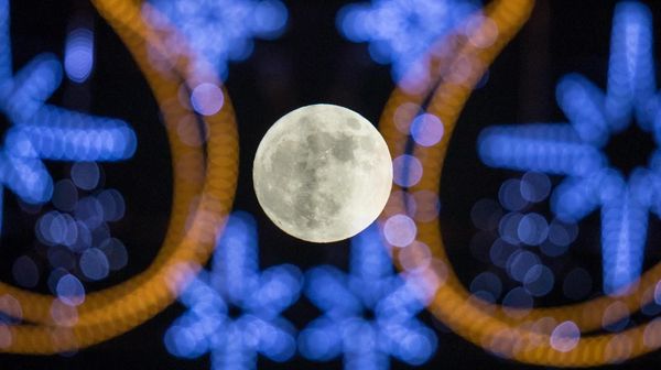 Indahnya Fenomena Supermoon di Awal Tahun 2018