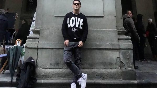 Foto: Liburannya Si Tampan Joe Taslim