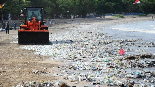Foto: Wajah Bali yang Penuh Sampah