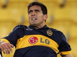 Cedera karena Kembang Api Bikin Pesepakbola Ini Bisa Absen Cukup Lama