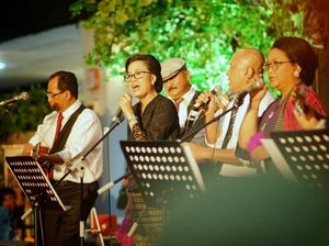 Cerita Teten soal Jokowi yang Nyaris Jadi Pemain Drum Elek Yo Band