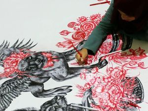 Melukis dengan Bolpoin, Cara Anis Kurniasih Eksis Berkarier Sebagai Seniman Melukis dengan Bolpoin, Cara Anis Kurniasih Eksis Berkarier Sebagai Seniman