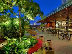 Jangan Lewatkan 5 Bar Rooftop Keren Saat di Singapura!