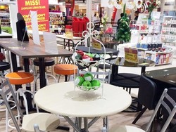 Dekor Ulang Ruang Makan di Index Living Mall Graha Bintaro