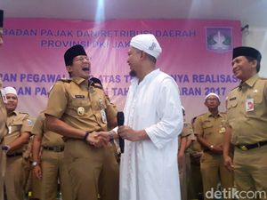 Realisasi Penerimaan Pajak DKI Lampaui Target, Sandi: Doa Anak Yatim