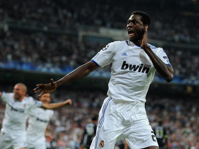 MADRID, SPAIN - APRIL 05:  Emmanuel Adebayor of Real Madrid celebrates scoring his second goal during the UEFA Champions League quarter final first leg match between Real Madrid and Tottenham Hotspur at Estadio Santiago Bernabeu on April 5, 2011 in Madrid, Spain.  (Photo by Jasper Juinen/Getty Images)