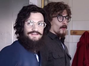 Kocak, Marquez dan Pedrosa Pura-pura Jadi Guru Matematika SD