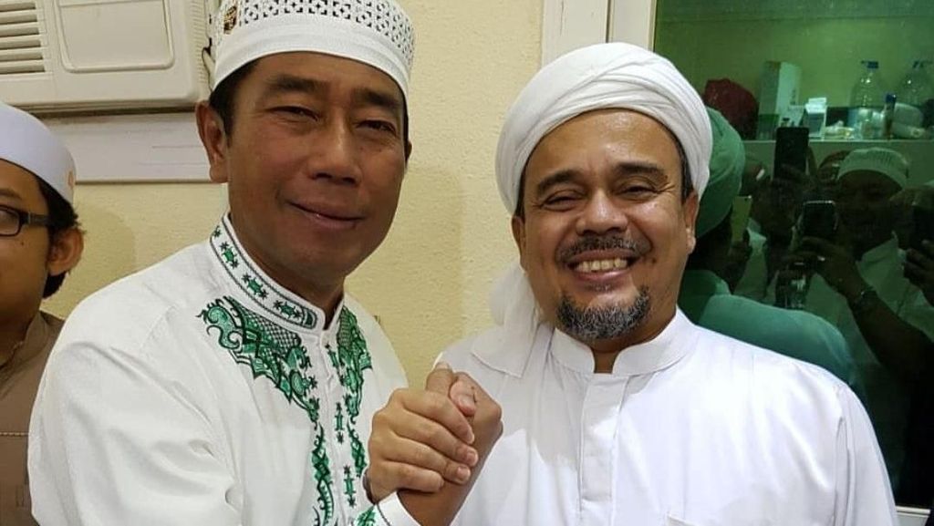 Momen Keakraban Lulung dan Habib Rizieq Saat Bertemu di Mekah