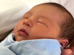 Sejak Pacaran, Sandra Dewi Sudah Pikirkan Nama Anak