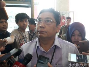 Utut dan Basarah, Wakil Ketua DPR dan MPR Baru dari PDIP Utut dan Basarah, Wakil Ketua DPR dan MPR Baru dari PDIP