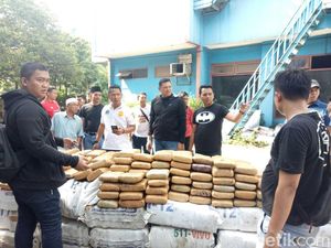 Polres Jakarta Barat Ungkap 1,3 Ton Ganja Asal Aceh