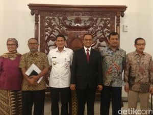 Ada Oegroseno dkk, BW Yakin Tim Gubernur Anies akan Kerja Maksimal