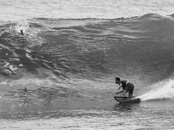 Induk Quiksilver Caplok Billabong Rp 2 Triliun