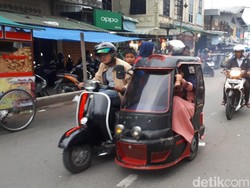 Becak Vespa Jadul di Kota Padang Sidempuan