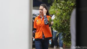 Jeniffer Dunn Jalani Pemeriksaan di Puslabfor Mabes Polri