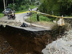 Tergerus Banjir, Jalur Alternatif Banjarnegara–Kebumen Putus