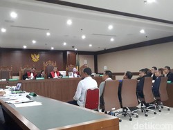 Politikus PKS Pesan ke Aseng: Awas Lagi Diincar KPK