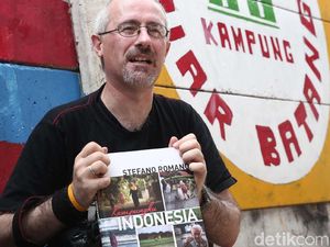 Kisah Bule Italia yang Senang Dipanggil Asep