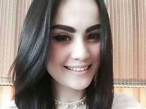 Jennifer Dunn Hingga Ayu Ting Ting, 8 Artis yang Alisnya Dinyinyirin Netizen Jennifer Dunn Hingga Ayu Ting Ting, 8 Artis yang Alisnya Dinyinyirin Netizen