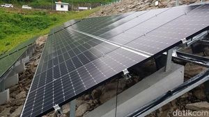 Bendungan Jatibarang Dipasangi Panel Surya