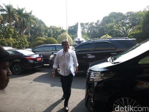Menkominfo dan Menteri BUMN Rapat Tertutup di Kantor Menkopolhukam
