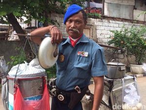 Jenderal Boneng, Penjual Kembang Tahu Bergaya Nyentrik