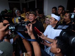 Meski Dedi Mulyadi Jadi Cawagub, Airlangga: Golkar Dukung Sepaket