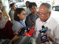 Bahas Proyek Tol, Menteri PUPR Rapat di Kantor Rini