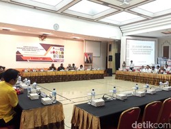 KPU Rapat Bareng Parpol Bahas Pendaftaran Peserta Pilkada 2018