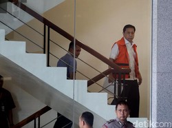 Kelar Diperiksa KPK, Setya Novanto Hanya Diam