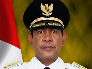 Sudah Tiba di Jakarta, Bupati HST akan Dibawa ke KPK Sudah Tiba di Jakarta, Bupati HST akan Dibawa ke KPK