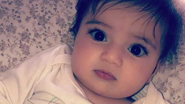 Lihat Deh, Bayi-bayi Ini Matanya Indah Banget!