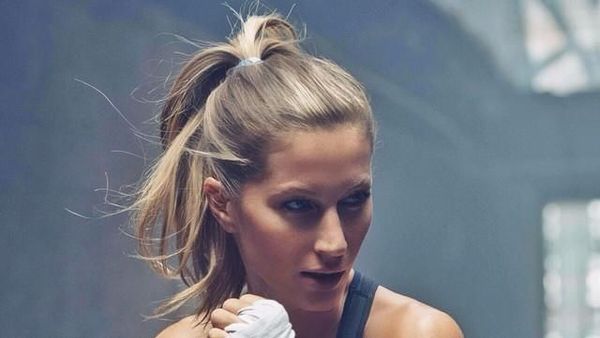 Foto: Intip Gaya Olahraga Supermodel Seksi Gisele Bundchen