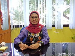 Tabrak Kantor Kelurahan, Pengemudi Mobil Sport Siap Tanggung Jawab