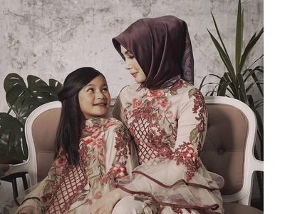 Mereka yang Cantik dan Putuskan Berhijab di 2018