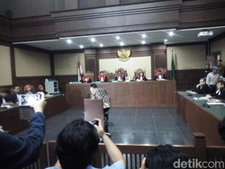 Hakim Tolak Eksepsi Setya Novanto, Sidang Kasus e-KTP Lanjut