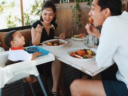 Makanan Sehat Andien dan Atiqah yang Siapkan MPASI untuk Salma