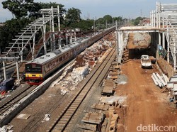 Wacana Bayar TransJakarta dan KRL Pakai Satu Kartu Kelar Tahun Ini