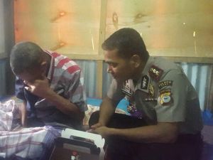 Lumpuh dan Buta, Kakek Ini Hidup Sebatang Kara di Gubuk Reyot